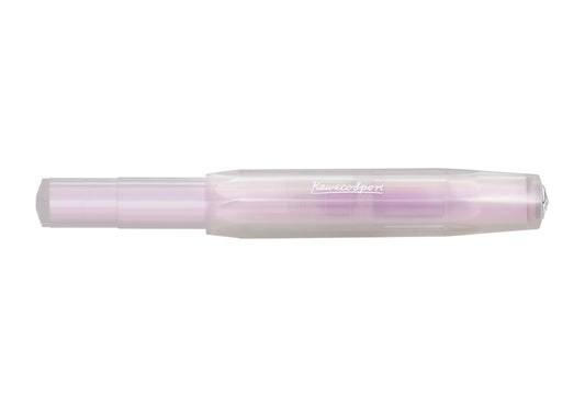 KAWECO LUNAR Sport系列鋼筆 月光淺紫 Light Purple,套蓋狀態,可見筆蓋與筆身接合