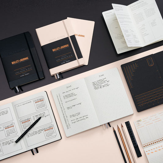 𝐋𝐄𝐔𝐂𝐇𝐓𝐓𝐔𝐑𝐌𝟏𝟗𝟏𝟕 Bullet Journal 子彈日記/子彈筆記本 A5/硬皮/黑/點狀/第二代/烙印 #363572