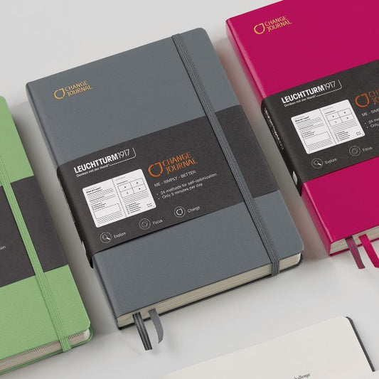 LEUCHTTURM1917 Change Journal 多色一覽:鼠尾草綠、鐵灰、莓果紅