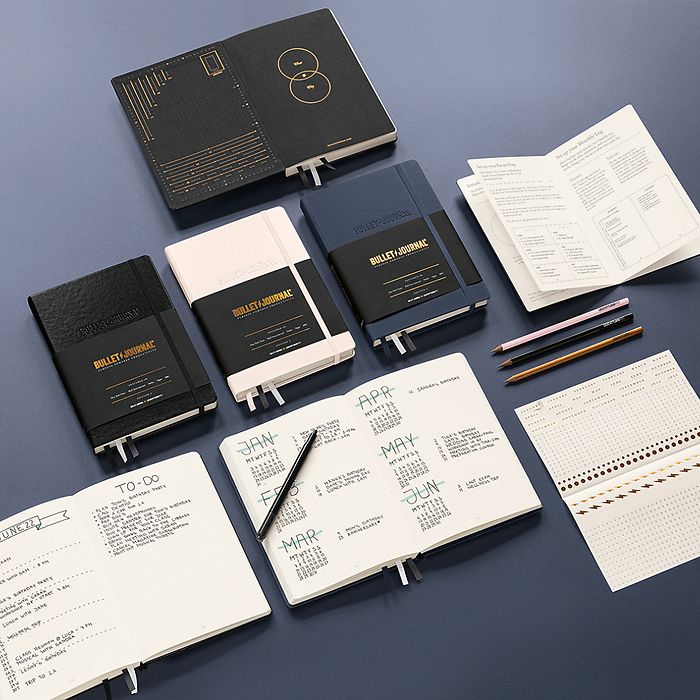 𝐋𝐄𝐔𝐂𝐇𝐓𝐓𝐔𝐑𝐌𝟏𝟗𝟏𝟕 Bullet Journal 子彈日記/子彈筆記本 A5/硬皮/藍/點狀/第二代/烙印 #366244