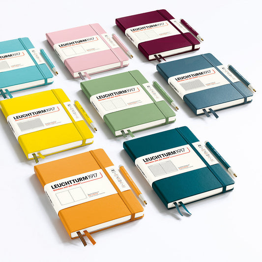 Leuchtturm1917 硬殼筆記本多色排列,涵蓋經典系列各色封面