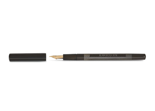 德國KAWECO EYEDROPPER 硬橡膠鋼筆 黑金 — 全貌