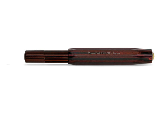 德國KAWECO EBONIT Sport 硬橡膠鋼筆 限量套組 — 蓋上筆蓋的全貌