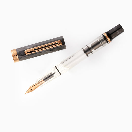 TWSBI 三文堂 ECO 大理石黑 & 古銅 鋼筆,筆蓋分離的商品主視覺