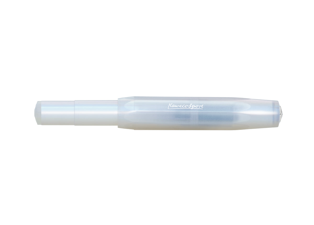 德國KAWECO LUNAR Sport系列鋼筆 月光泊藍 Light Blue — 蓋上筆蓋的全貌