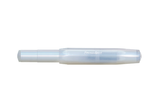 德國KAWECO LUNAR Sport系列鋼珠筆 月光泊藍 Light Blue — 蓋上筆蓋的全貌