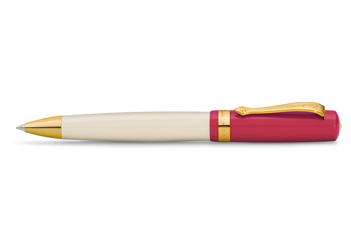 KAWECO STUDENT 30's Blues 原子筆 — 象牙白筆桿與酒紅筆蓋的原子筆全貌